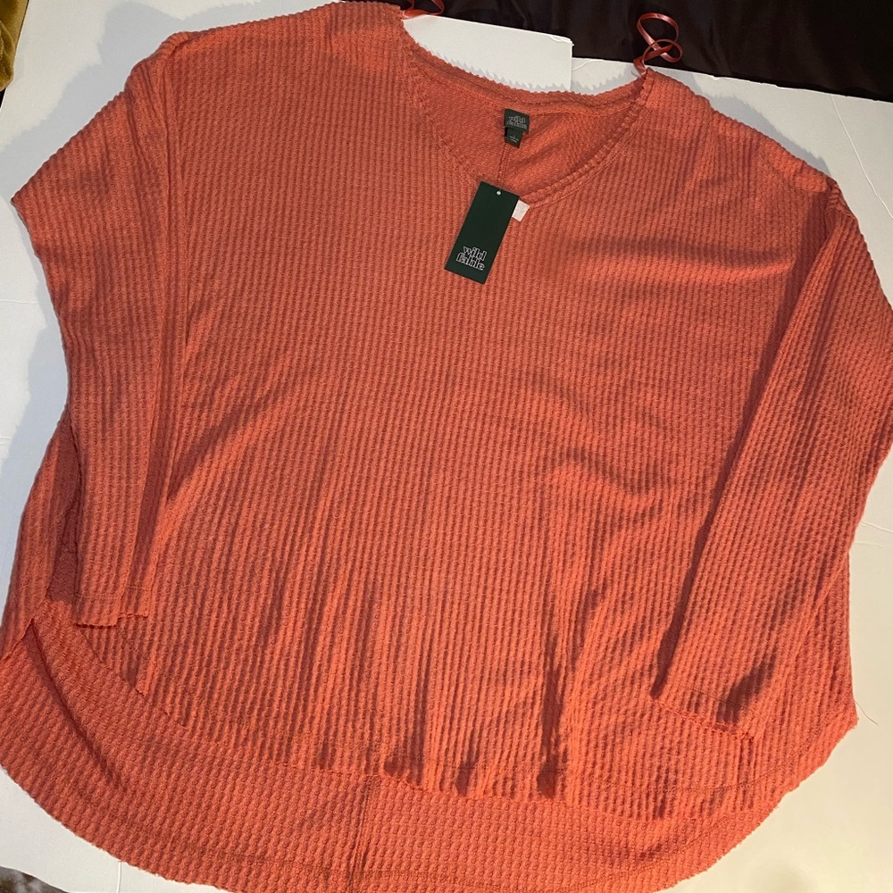 NEW v neck sweater Large